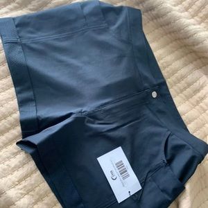 Zyia Not Just a Trail Short Large